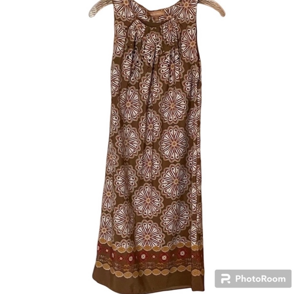 Ellen Tracy, pull on silky dress, lined women’s size 4